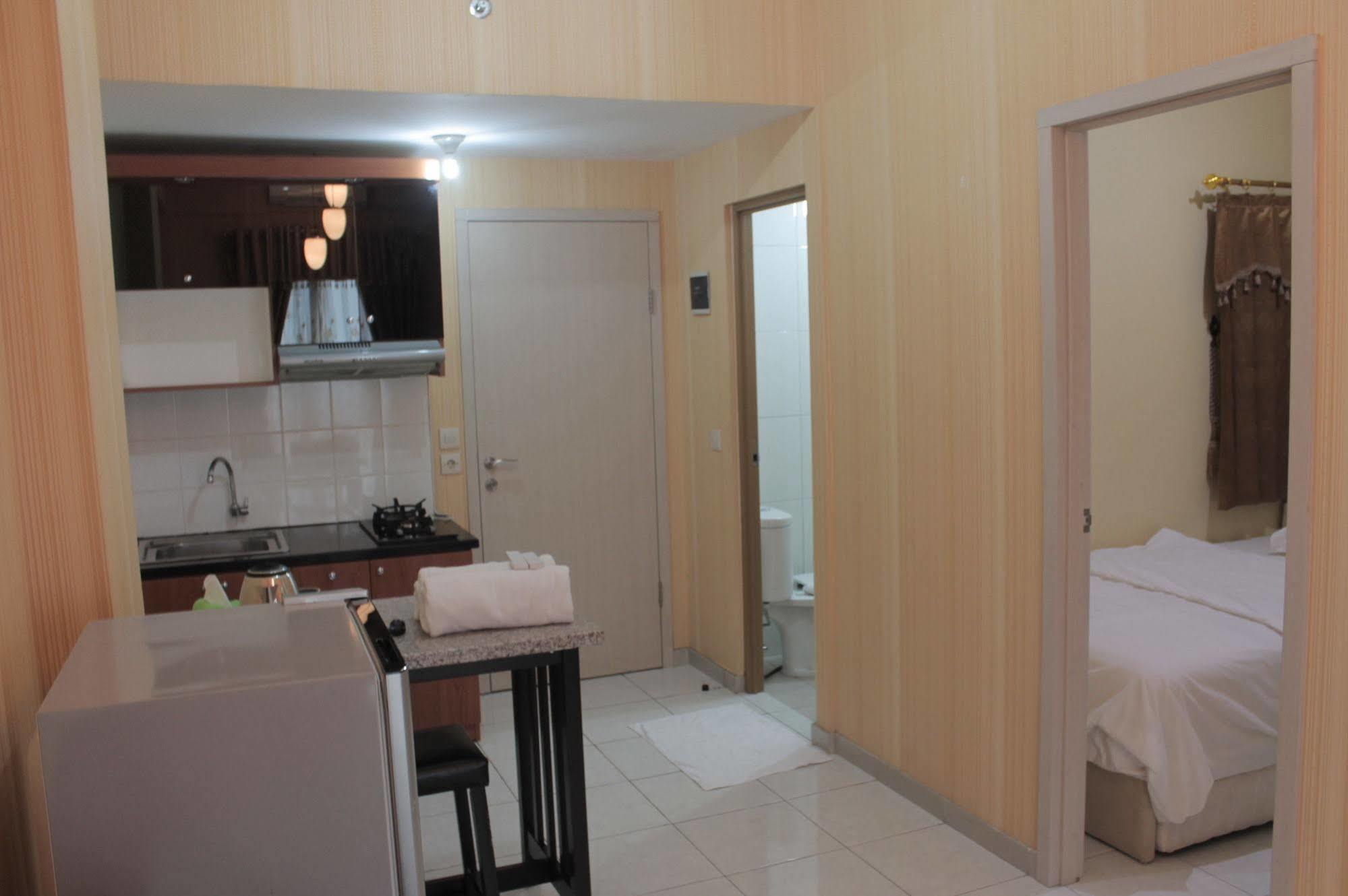 Myrooms Bekasi Luaran gambar