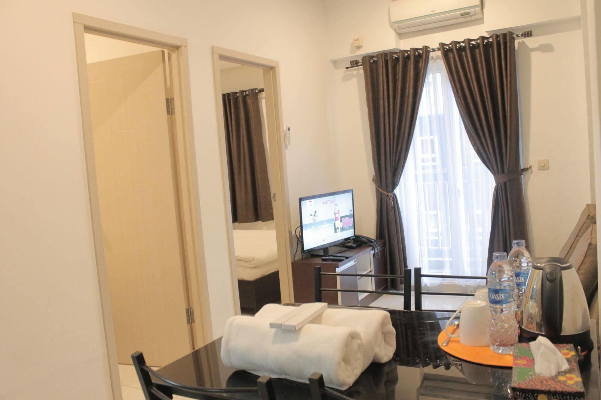 Myrooms Bekasi Luaran gambar